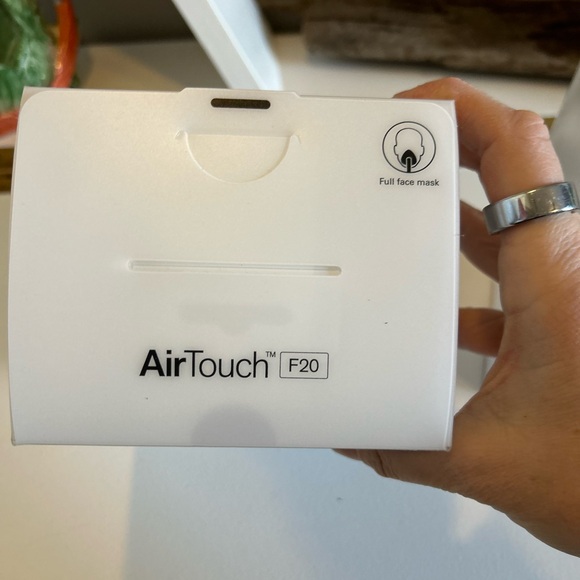 One ResMed AirTouch F20 Frame System - Picture 4 of 5